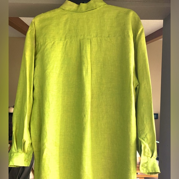 LizClaiborne LizSport Shirt, Medium - Picture 5 of 5